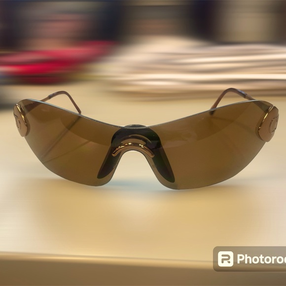 Christian Dior Authentic Meteore Shield Sunglasses in brown, EUC - Picture 5 of 11